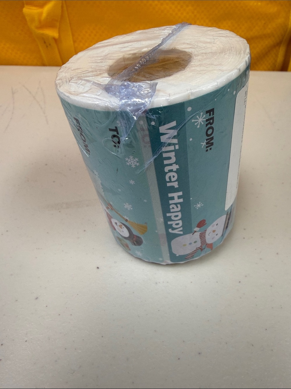 Winter wrapping Happy Holiday Christmas bulk gift tag Roll - various designs new